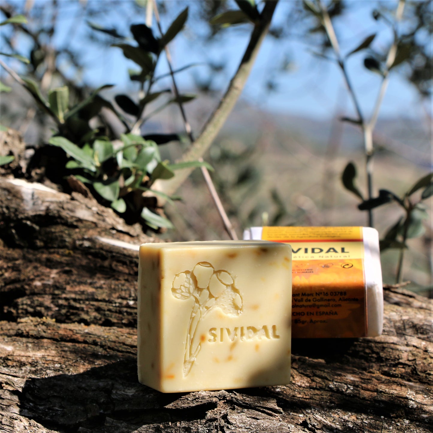 JABÓN DE CALENDULA-MANZANILLA